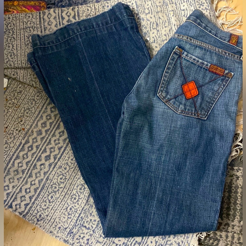 NWOT wide leg/flare mid to low rise 7for all mankind med-dark denim,Siz 25